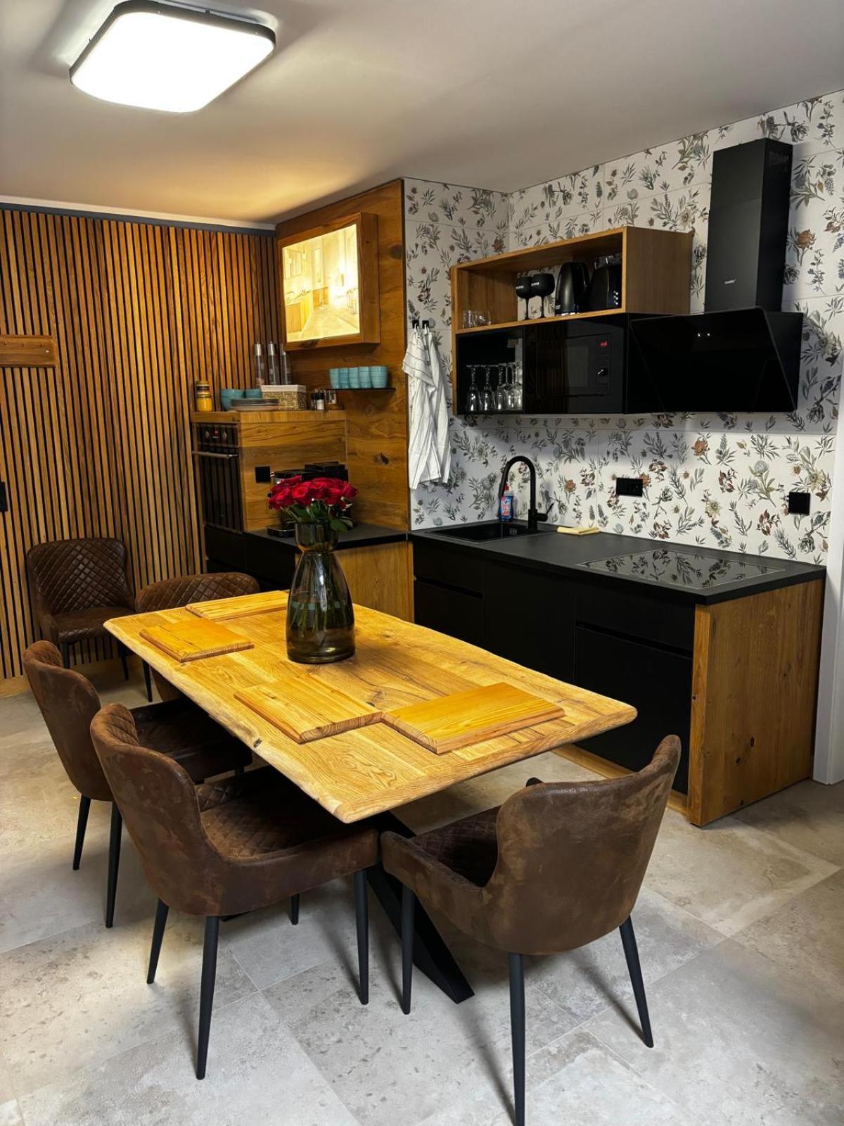 Huebner Appartement