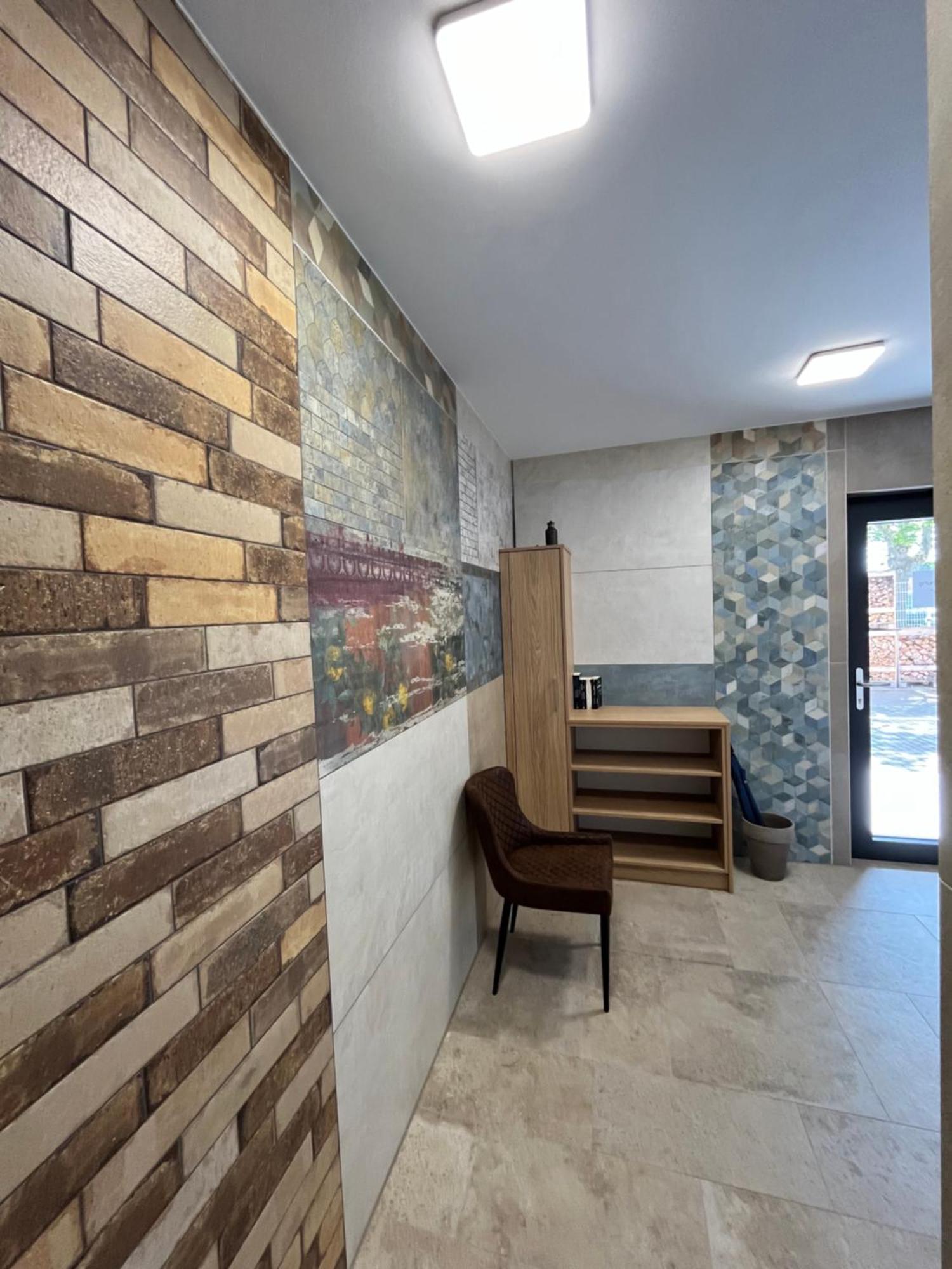 Huebner Appartement *